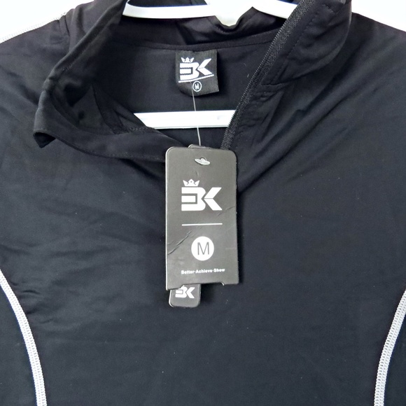Retail $55 NWT's BROKIG Men's Compression Shirt 1/4 Zip Closure Size Medium - Picture 2 of 5